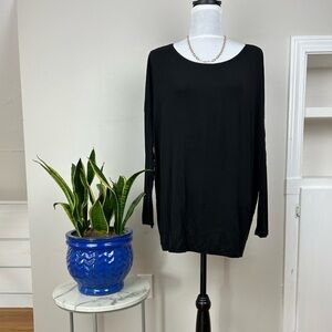 Long Sleeve Flowy Bamboo Knit Tunic Black Top Shirt